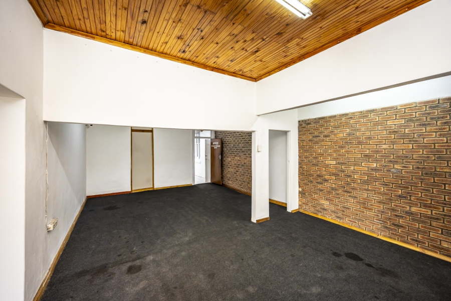Commercial Property for Sale in Quigney Eastern Cape